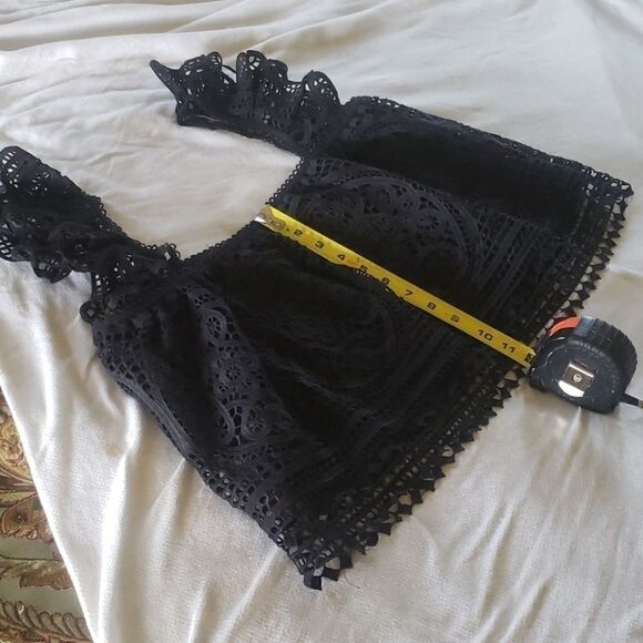 𝅺 Ladies Lace Top by ENDLESS ROSE - Picture 6 of 16